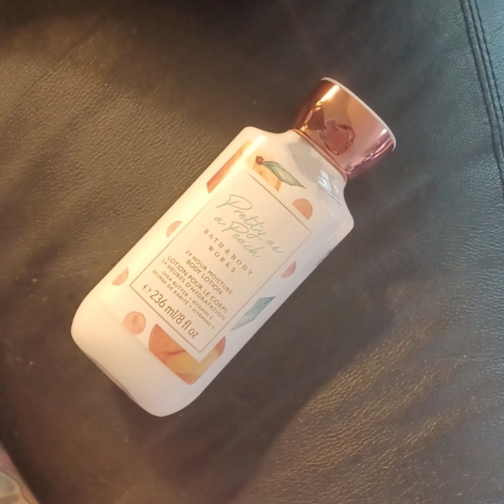 Pretty As A Peach body lotion